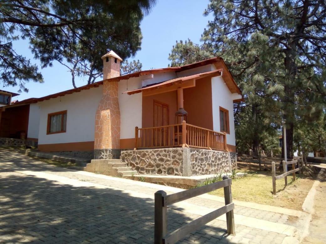 Cabanas Del Bosque Villa Mazamitla Exterior photo
